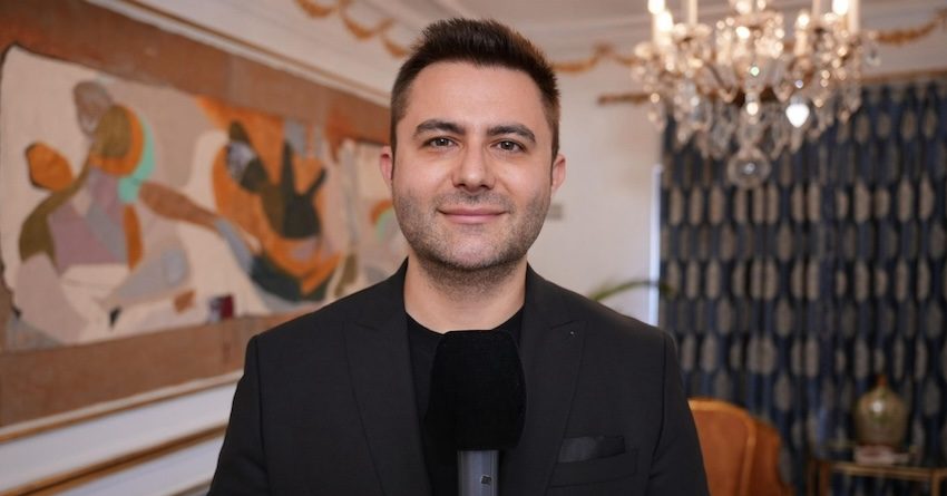 ESTETİK DERMATOLOJİ UYGULAMASI TÜRKİYE’DE!