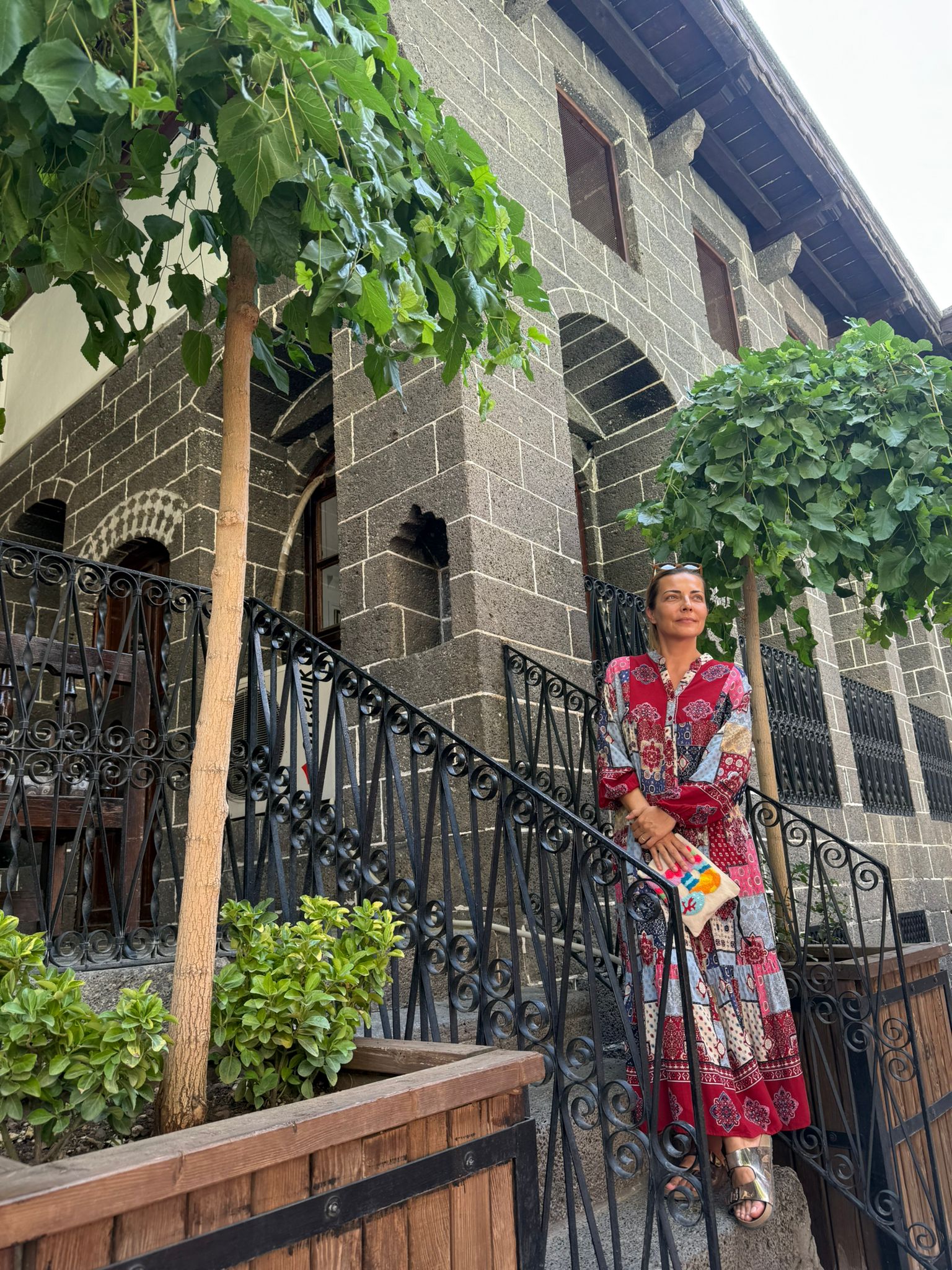 BURCU KARA “FIRTINA KIZ” İÇİN DİYARBAKIR’DA!