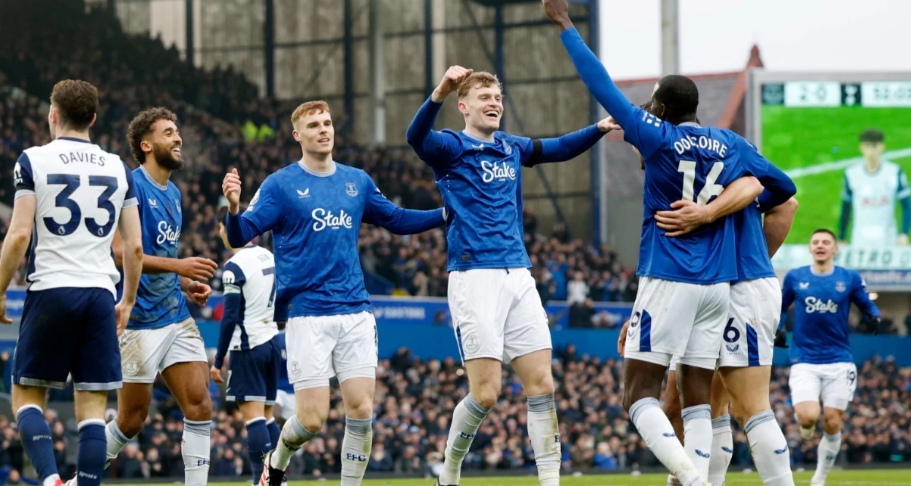 EVERTON’IN TRANSFER STRATEJİSİ SORGULANIYOR!