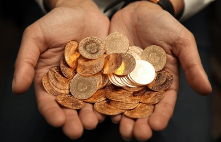 Altın Fiyatlarında Rekor Zıplama: 39% Gümrük Vergisi Etkisi