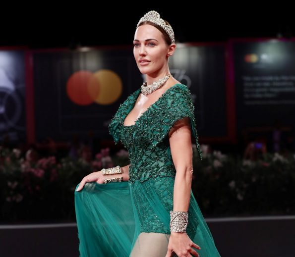 MERYEM UZERLİ VENEDİK FİLM FESTİVALİNDE!