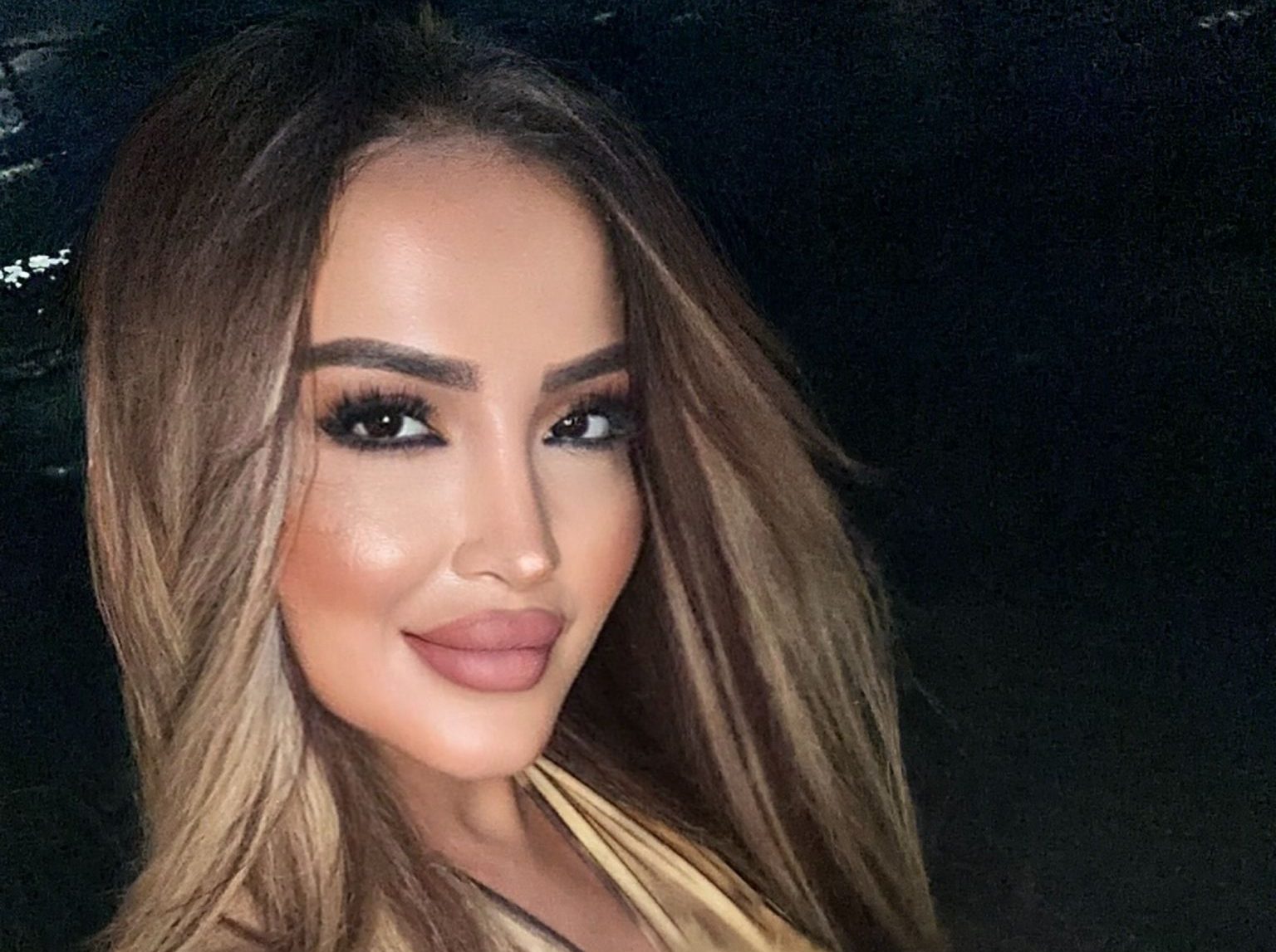 “Gözde İşbilir’den Zamansız Şıklığın Yeni Mevsimi