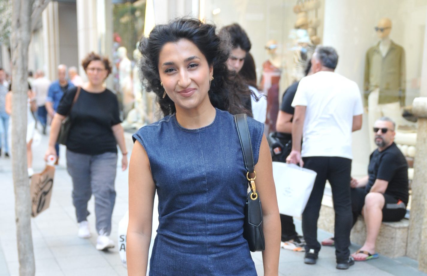 CEREN KESİM: “KÖLE İLE AŞK YAŞARDIM”