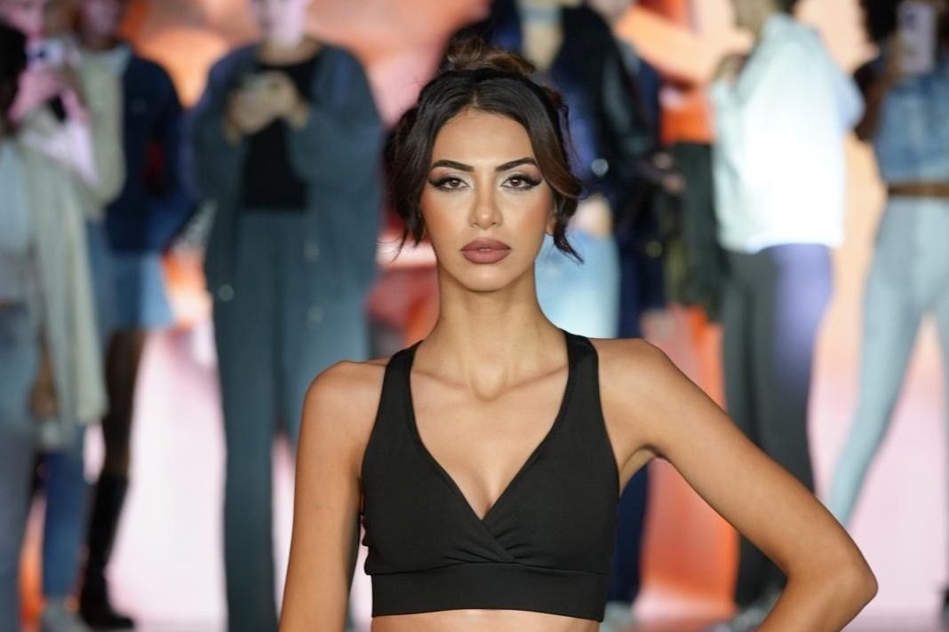 Gülben Güven: Podyumlardan Sinema Perdesine Uzanan Işıltılı Bir Yolculuk