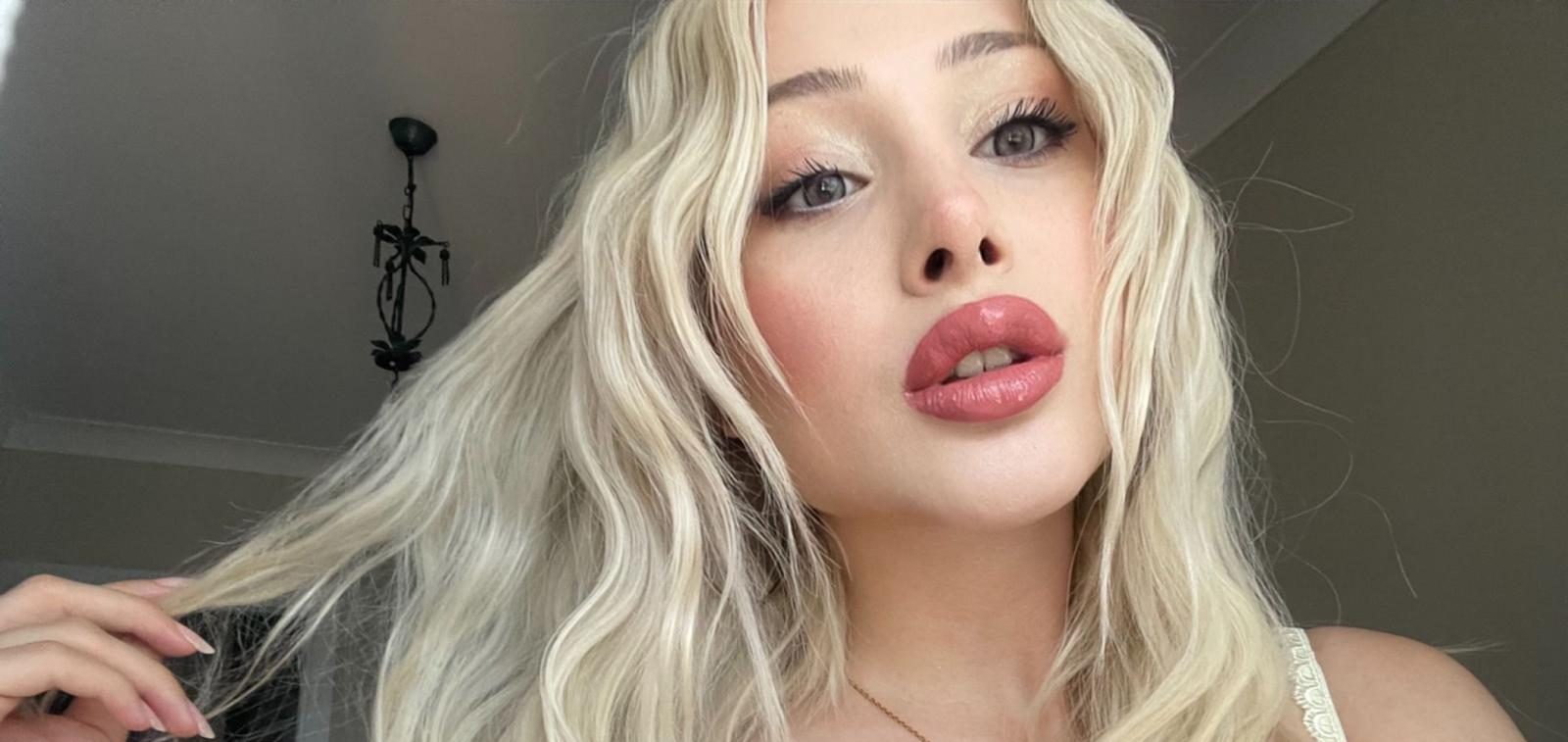 Melda Özçakır: Zarafetin, Doğallığın ve Işığın Beden Bulmuş Hali