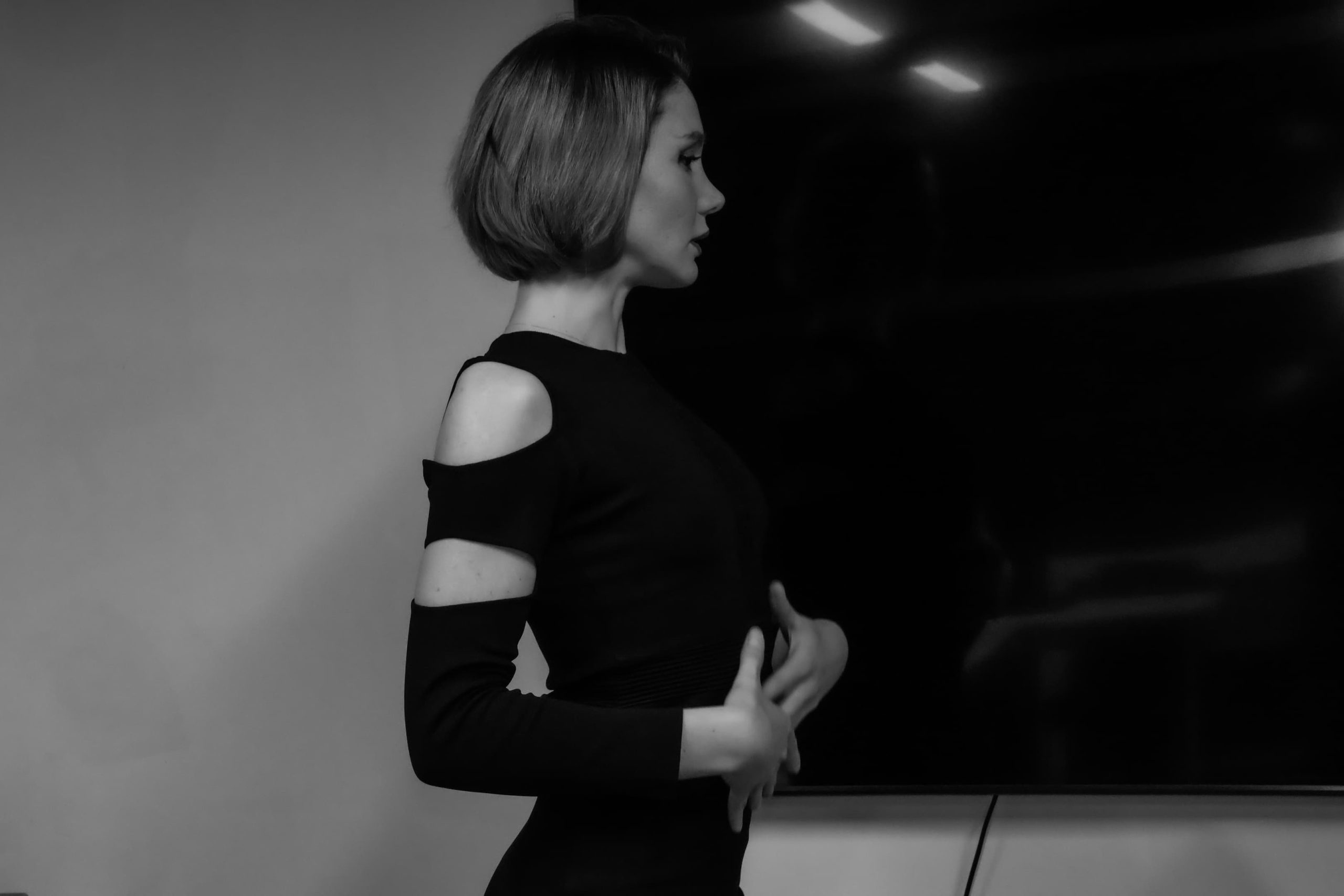 Neslişah Ertürk: Podyumun Ötesinde Bir Güç, Kameranın Ardında Bir Rehber