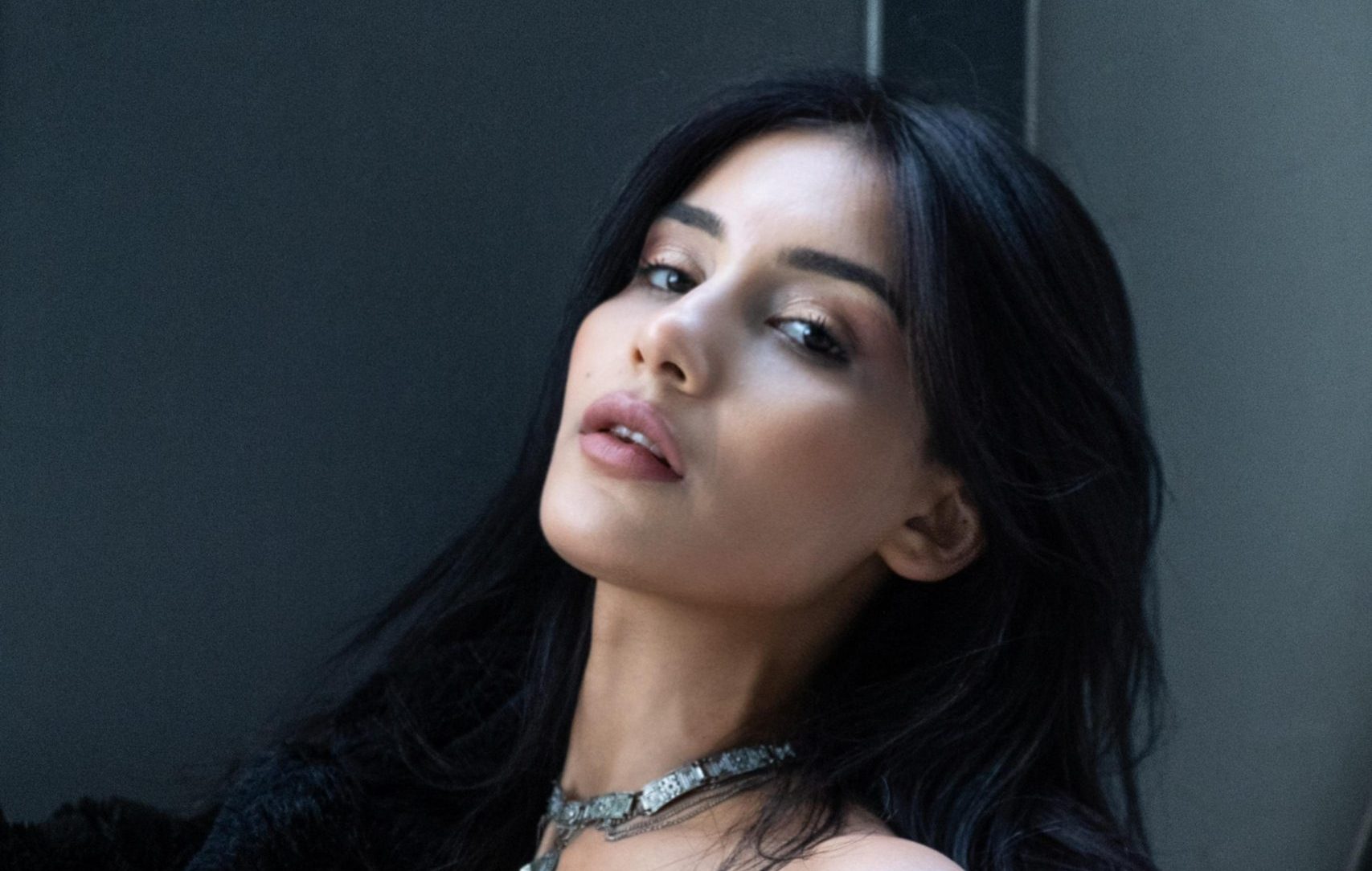 Oyuncu Güldemet Durukan, Zerhun Dizisiyle Ekranların Parlayan Yüzü Oldu