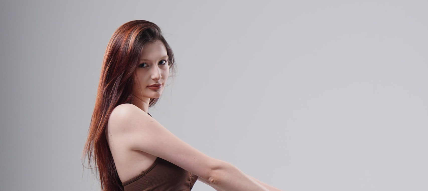 Gülce Torun Podyumlara İddialı Giriş Yapıyor: Moda Dünyasının Yeni Yıldızı Sahneye Çıkıyor