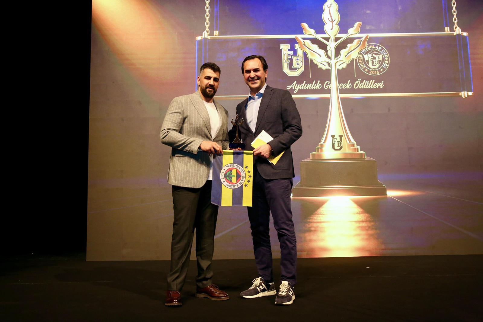 Yılın Paralimpik Sporcusu