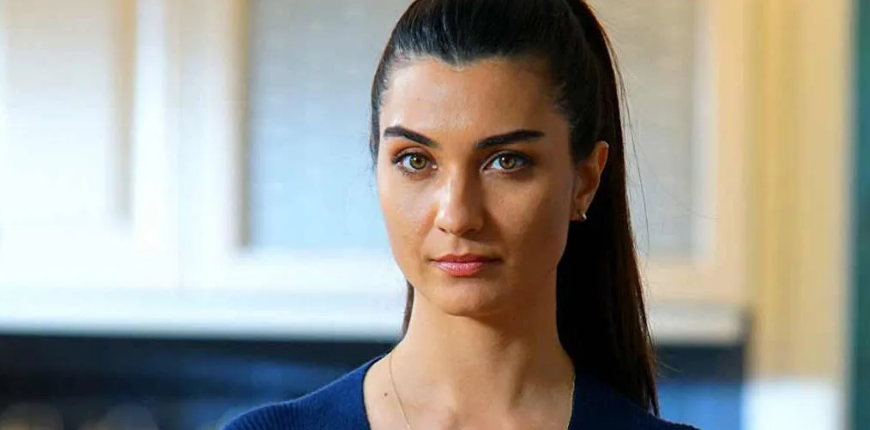 Tuba Büyüküstün Kimdir? Kaç Yaşında, Nereli, Boyu Kaç, Sevgilisi Kim? Hangi Dizilerde Oynadı? Tuba Büyüküstün’ün Hayatı ve Kariyeri