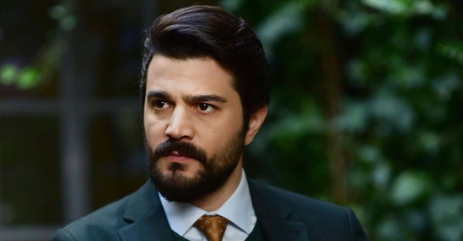 Burak Sevinç Kimdir? Kaç Yaşında, Nereli, Boyu Kaç, Sevgilisi Kim? Hangi Dizilerde ve Filmlerde Oynadı? Burak Sevinç’in Hayatı ve Kariyeri