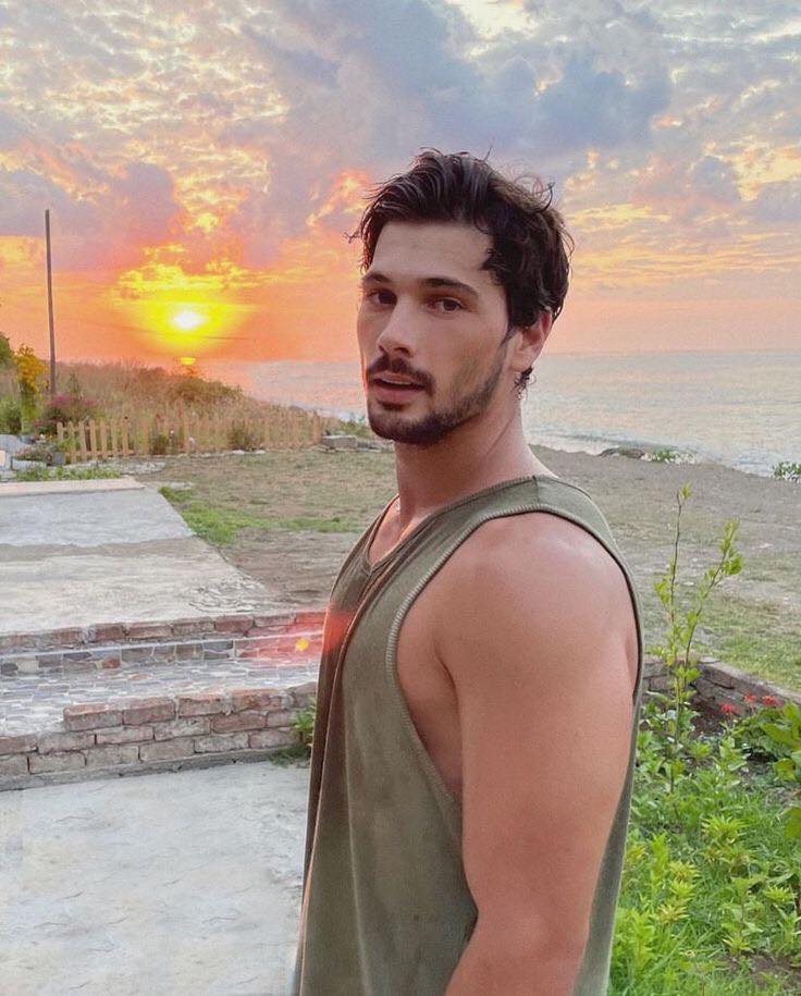 Deniz Can Aktaş Kimdir?  Deniz Can Aktaş’ın Hayatı ve Kariyeri