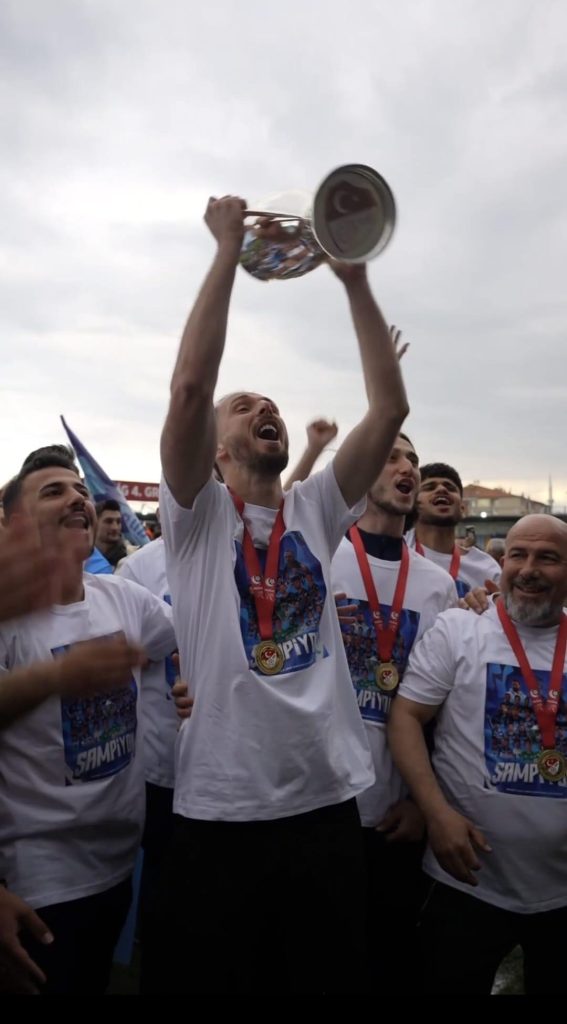 Kütahyaspor 2.Lig'e yükseldi