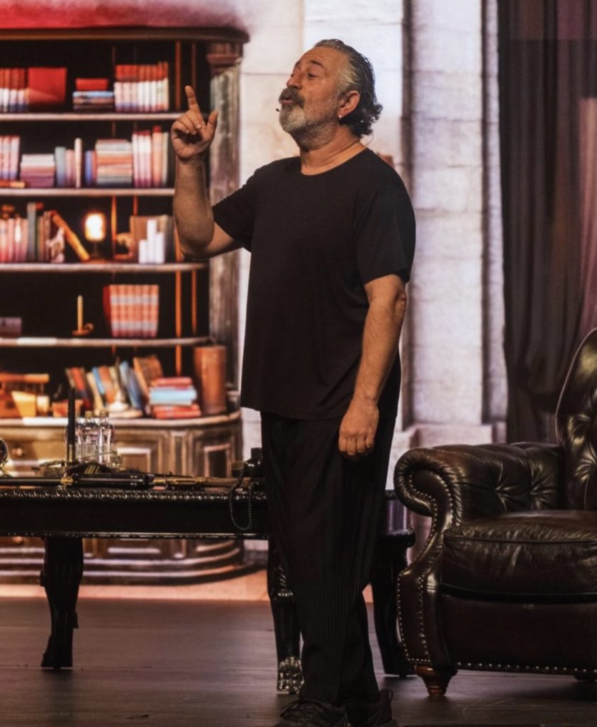 Cem Yılmaz Kimdir? Kaç Yaşında, Nereli, Boyu Kaç?