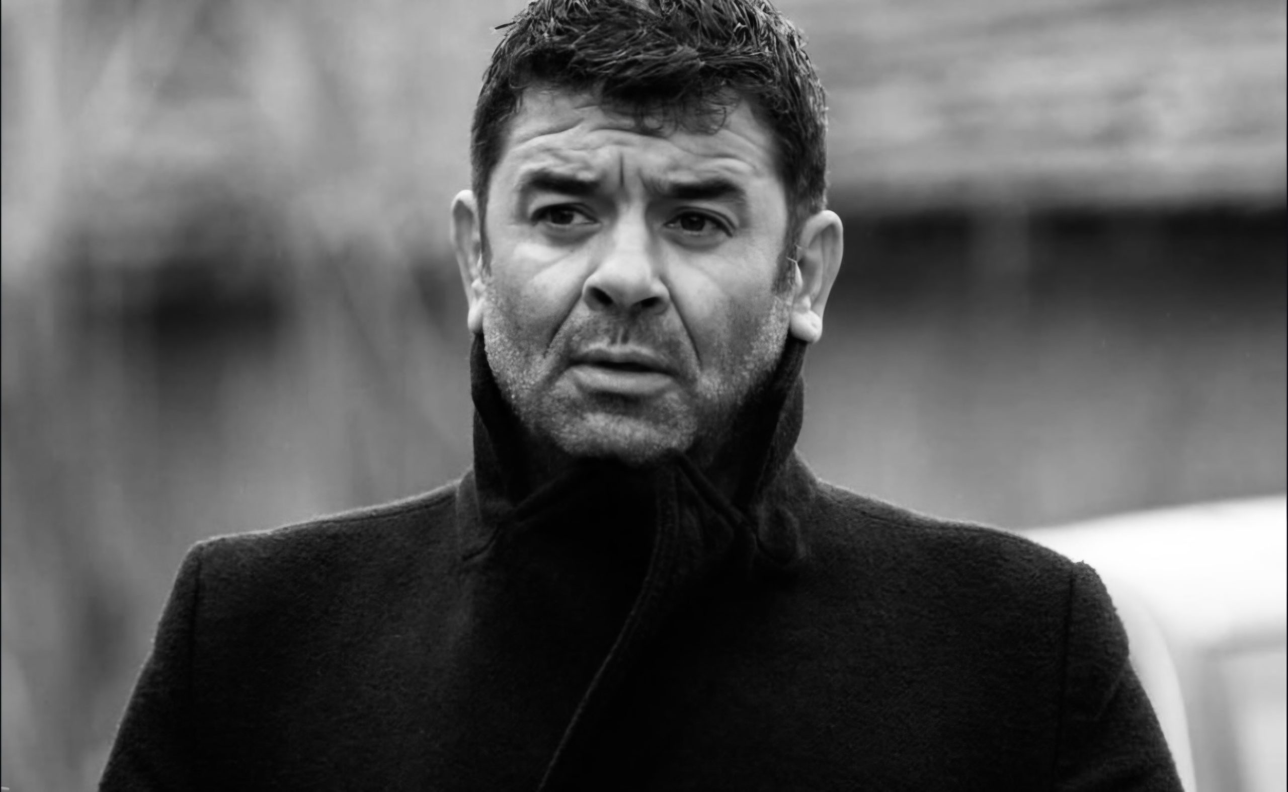 Bülent Şakrak Kimdir? Kaç Yaşında, Nereli, Boyu Kaç? Bülent Şakrak’ın Hayatı ve Oyunculuk Kariyeri