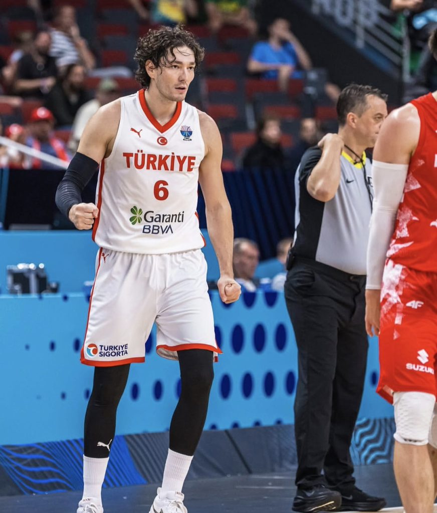 Cedi Osman Kimdir?
