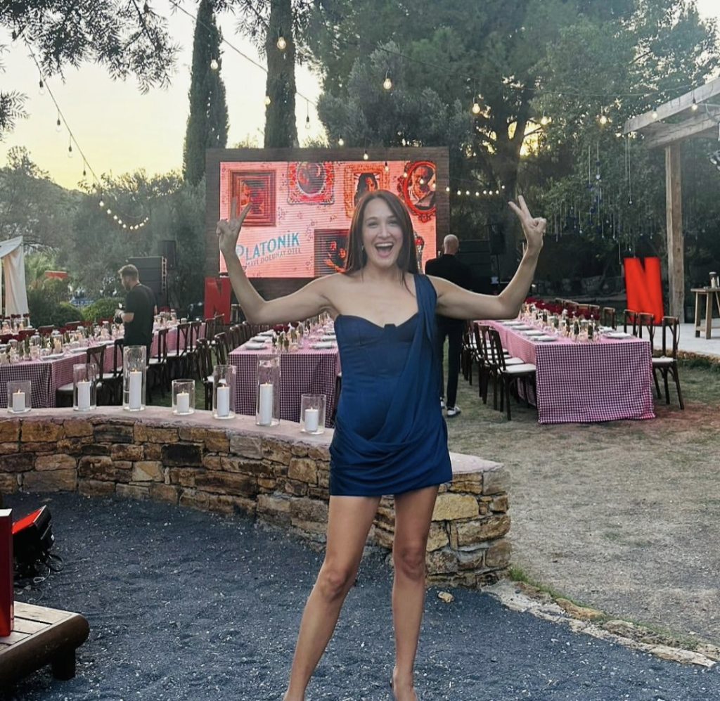 Gupse Özay Kaç Yaşında?
