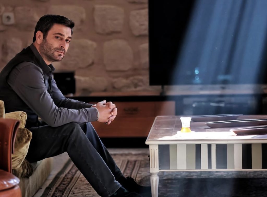 Ozan Akbaba Kaç Yaşında?
