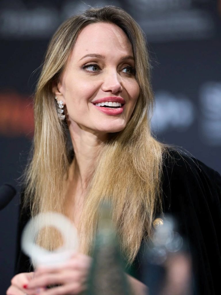 Angelina Jolie