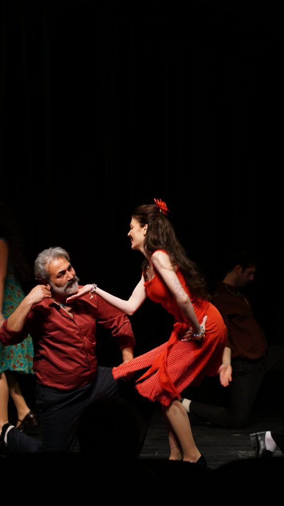 FOSFORLU CEVRİYE MÜZİKALİ