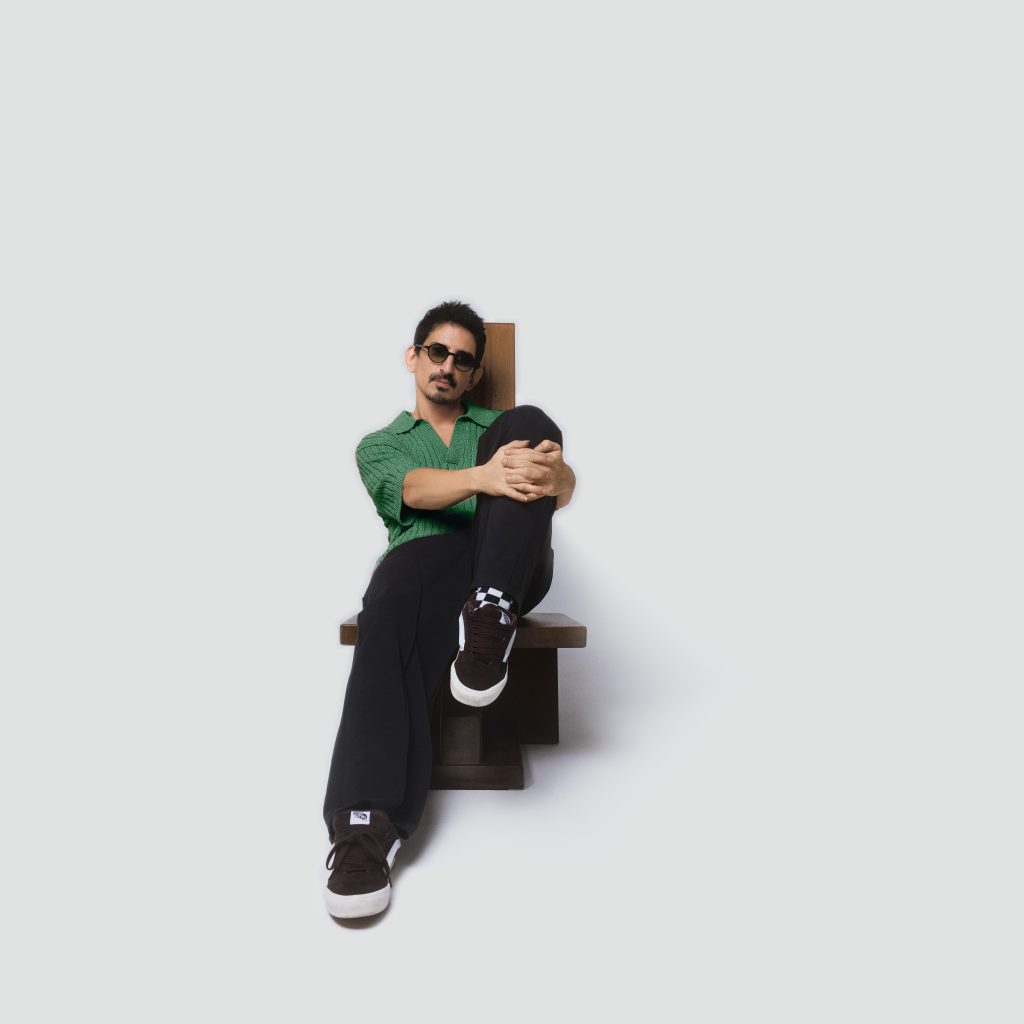 Ozan Bayraşa, Sezen Aksu ve Hande Yener Aynı Şarkıda Buluştu
