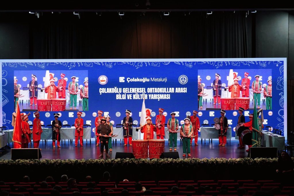 Türk-Fransız Kardeşliği Ortaokulu Mehteran Takımı