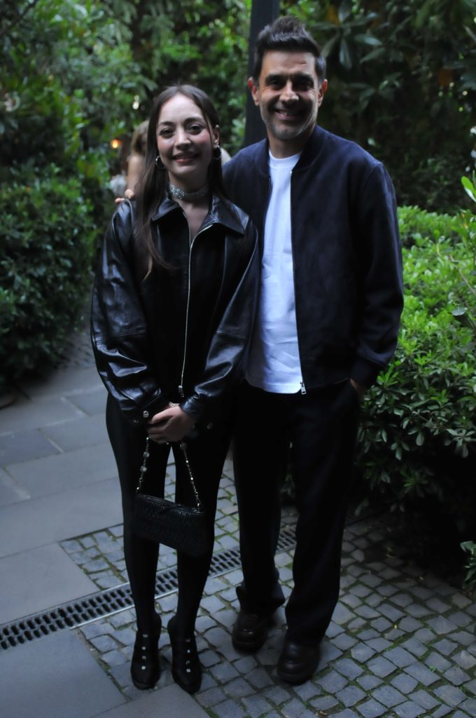 Zeynep Tuğçe Bayat - Cansel Elçin