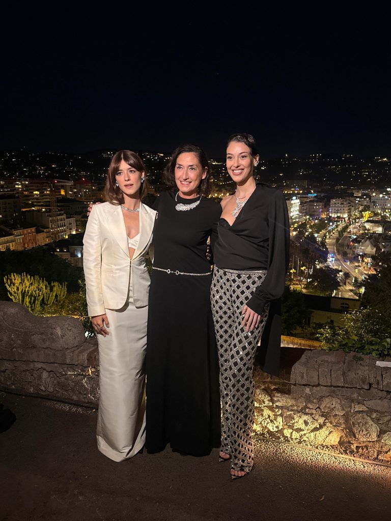 Daisy Edgar-Jones, Hélène Poulit-Duquesne, Dilan Çiçek Deniz