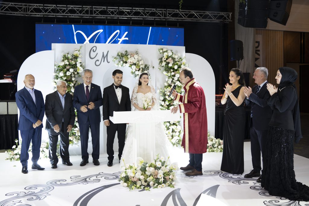 Altay Alanya’yı Coşturdu