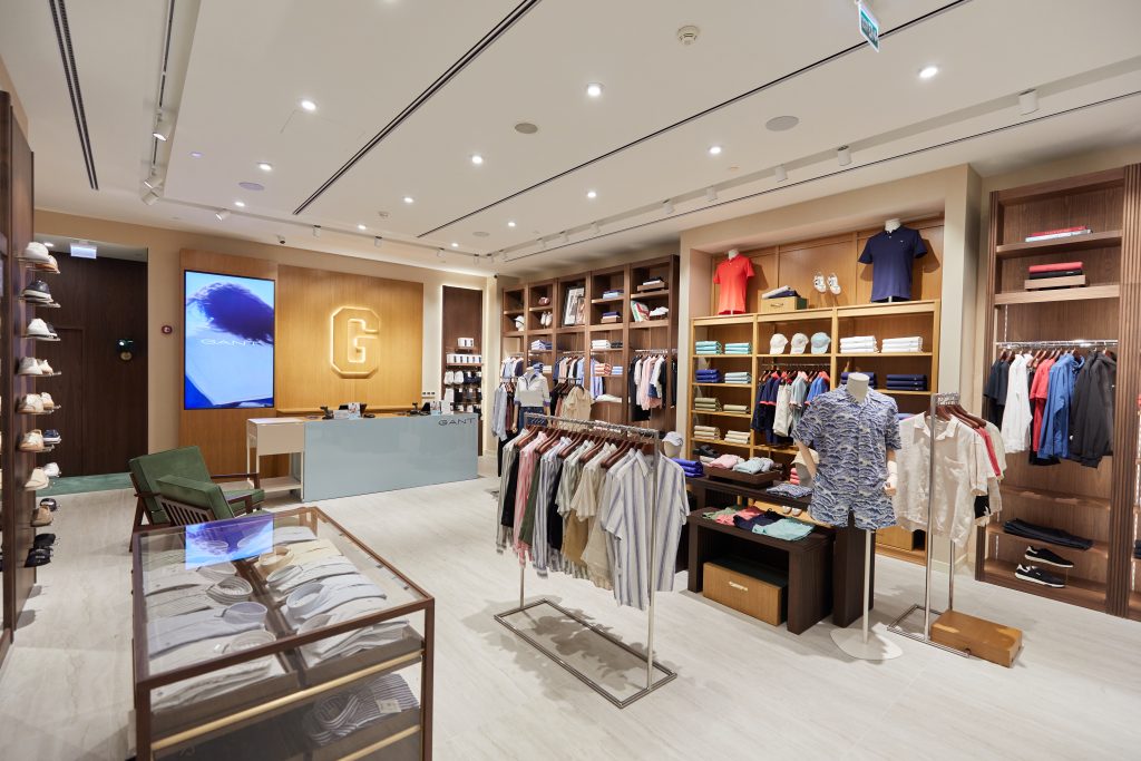 GANT, Zorlu Center Mağazasını "Kütüphane" Konseptiyle Yeniledi

