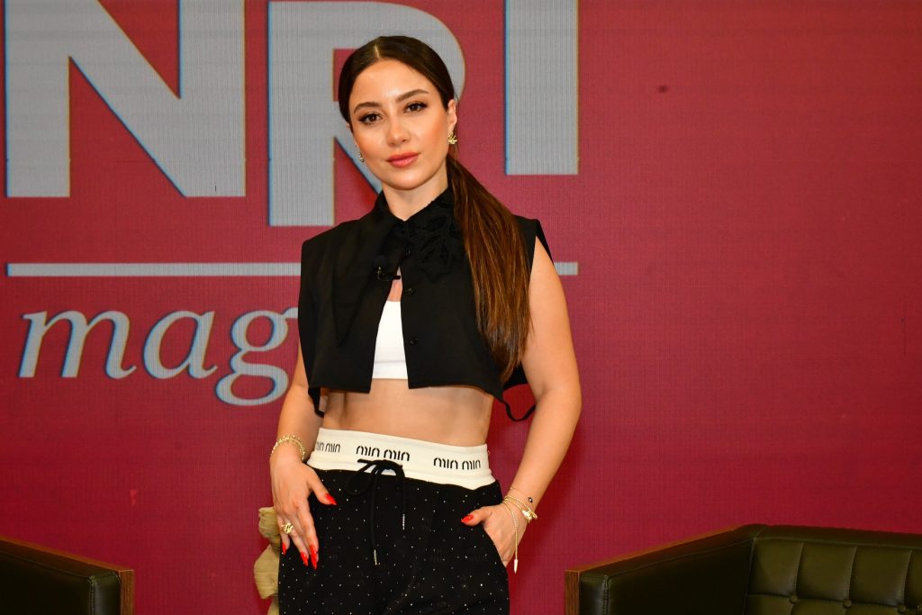 Nihan Akın
