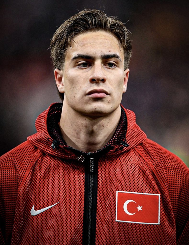 Kenan Yıldız Kimdir?
