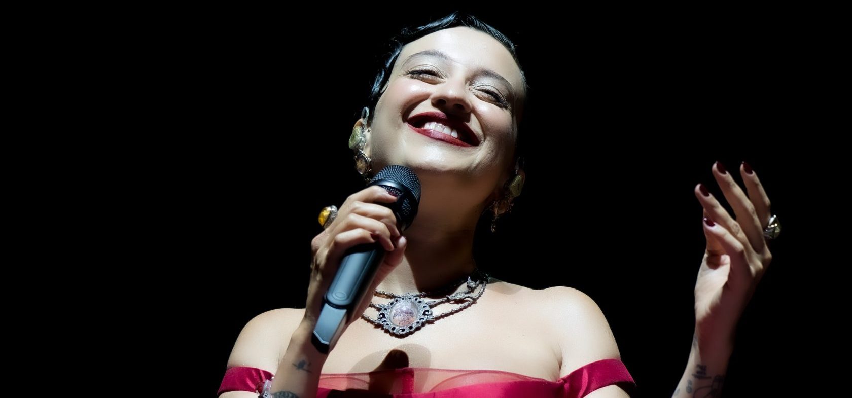 Melike Şahin’den Unutulmaz Gece
