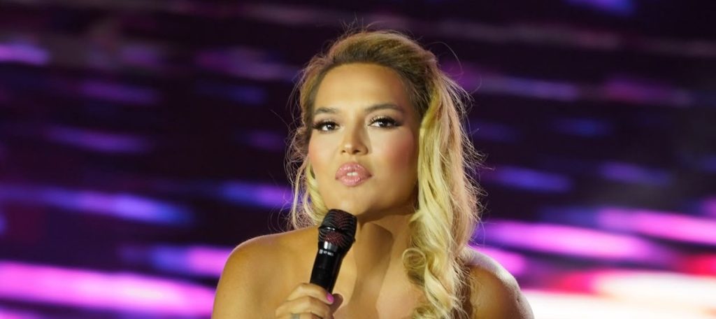 Demet Akalın
